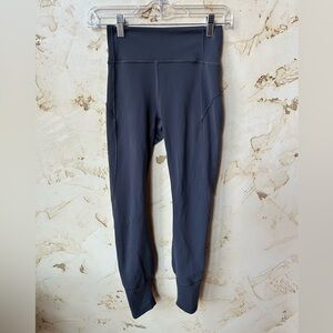 ✨ Lululemon In Movement Leggings Size 4 High Rise Slate Blue Gray EUC